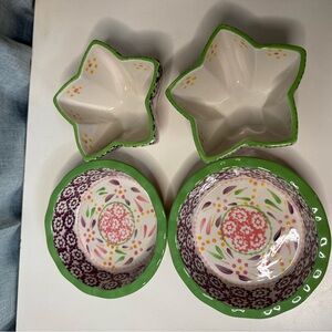 Temp-Tations Green and Pink Bakeware Collection with Star and Floral Patterns